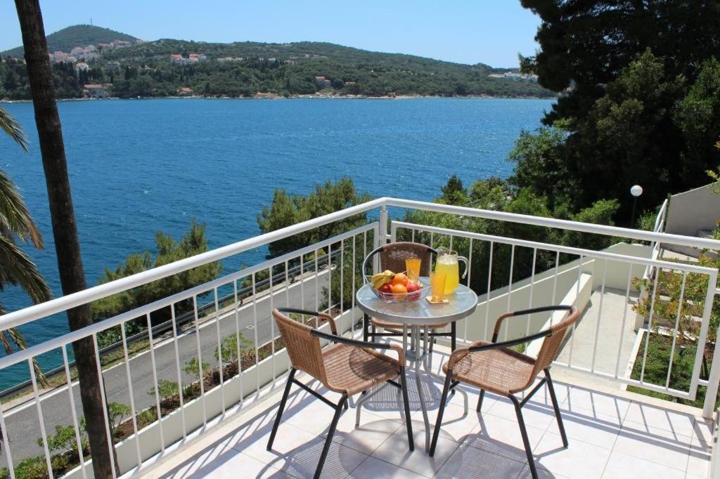 Apartments Lozica Дубровник Экстерьер фото