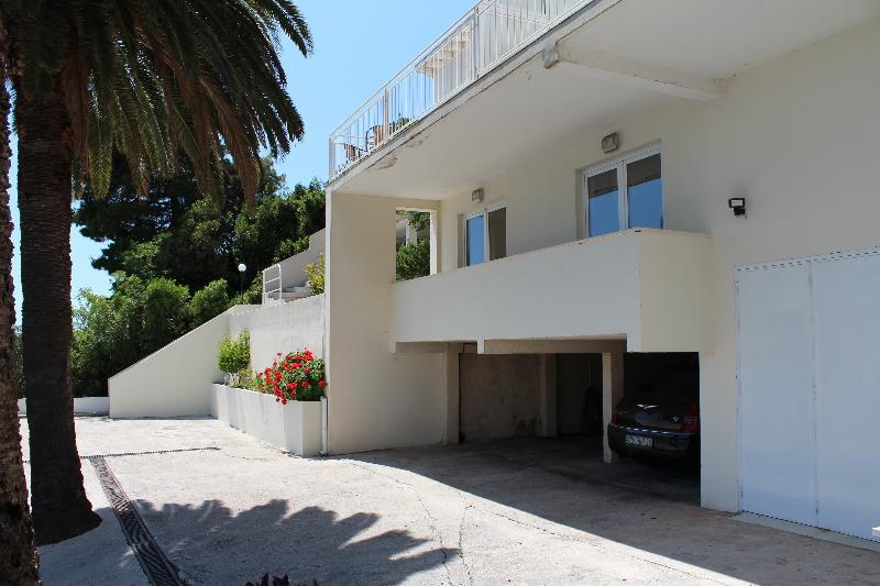 Apartments Lozica Дубровник Экстерьер фото
